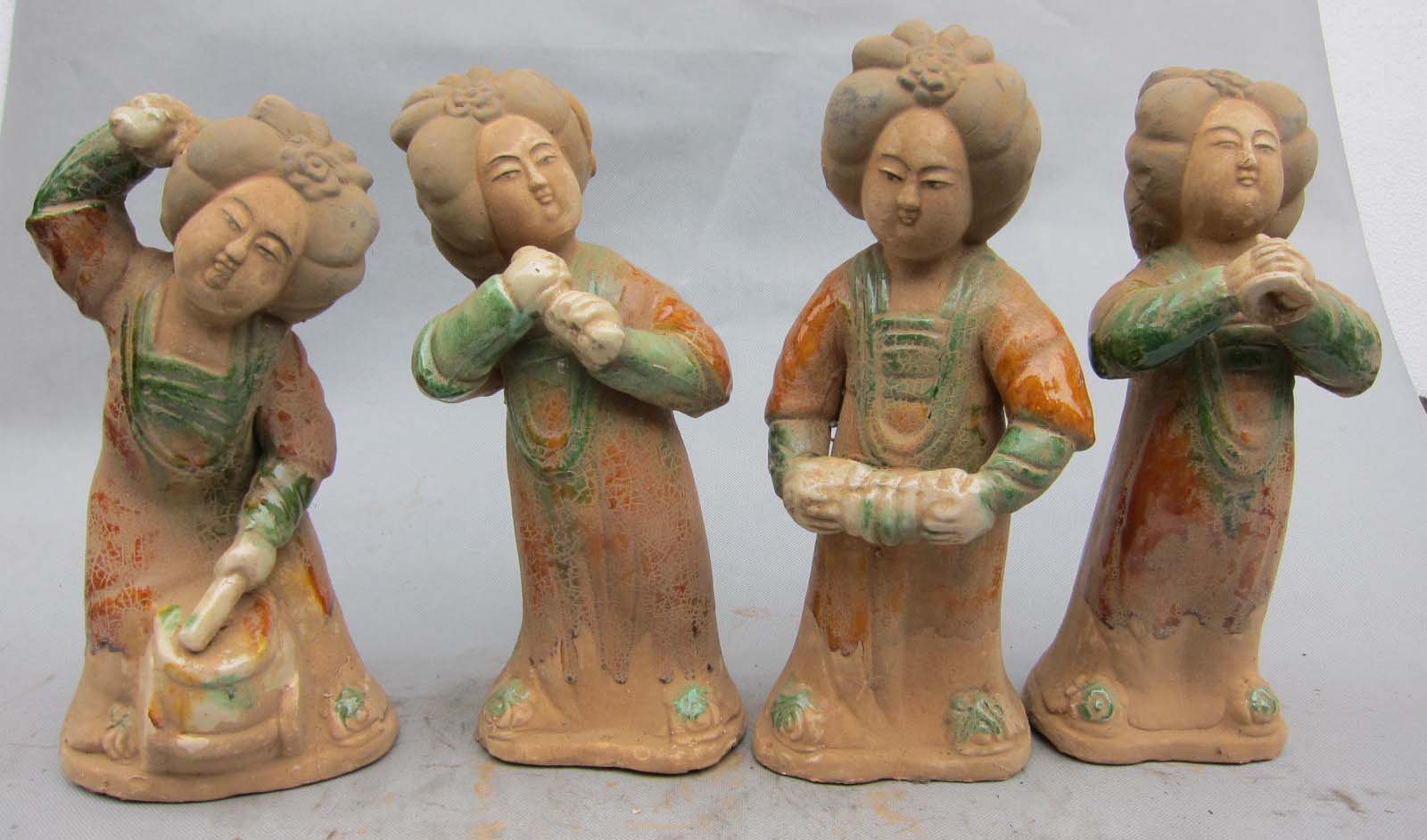 唐代侍女.jpg